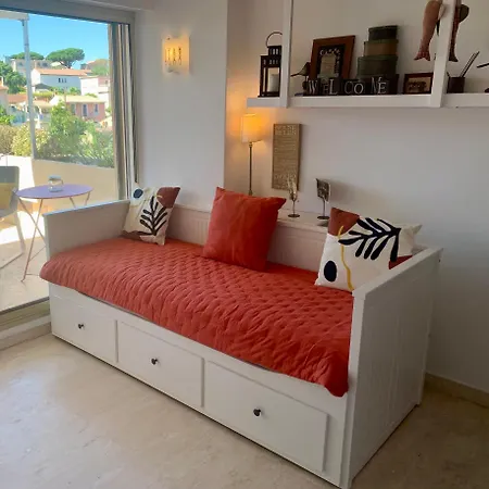 Avec Terrasse Sud Proche Bord De