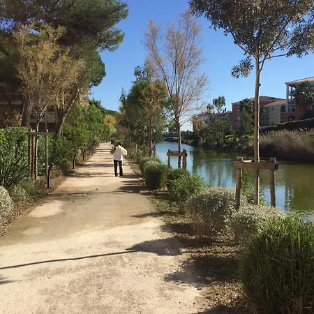 Avec Terrasse Sud Proche Bord De *