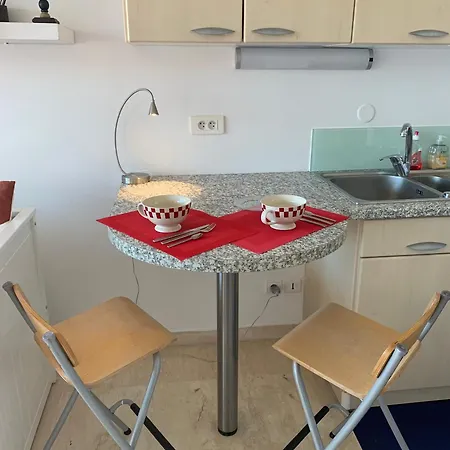 Avec Terrasse Sud Proche Bord De Апартаменты Сент-Максим